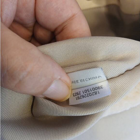 EUC Backpack Samantha Thavasa Petit Choice Ivory Fluffy Sherpa MSRP: $450 - Picture 6 of 14